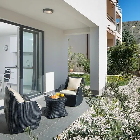 Apartament Lemechi Casa Girasole *